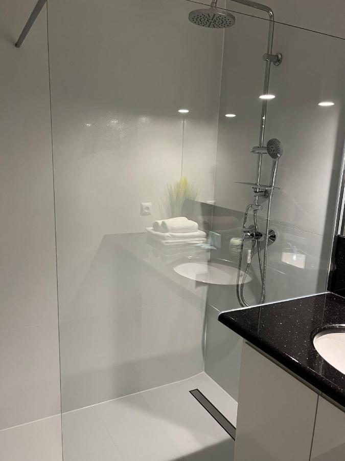 City Center Apartment Катовице Екстериор снимка
