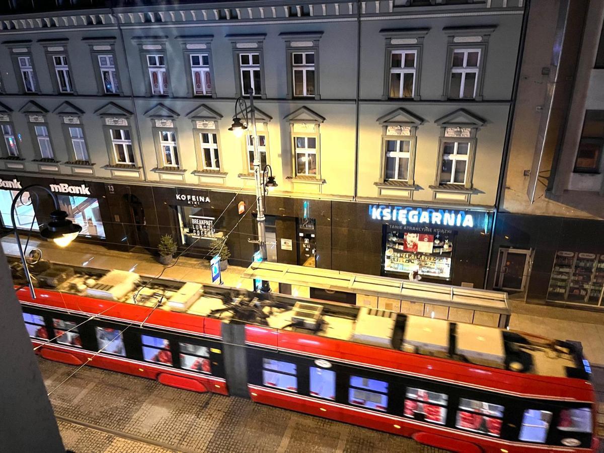 City Center Apartment Катовице Екстериор снимка